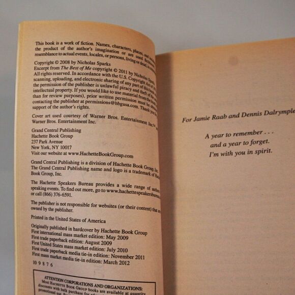 2 Nicholas Sparks Paperback Books Lot Lucky One Dear John Motion Picture Covers - Picture 9 of 9